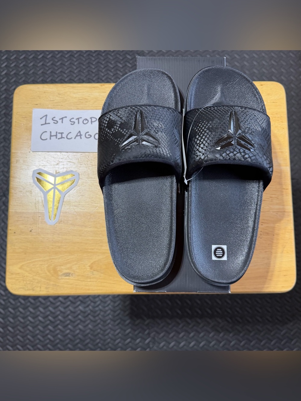 Nike Kobe Offcourt Slide Sandals Black White Logo Comfort IF2870-001 Mens 10 NEW